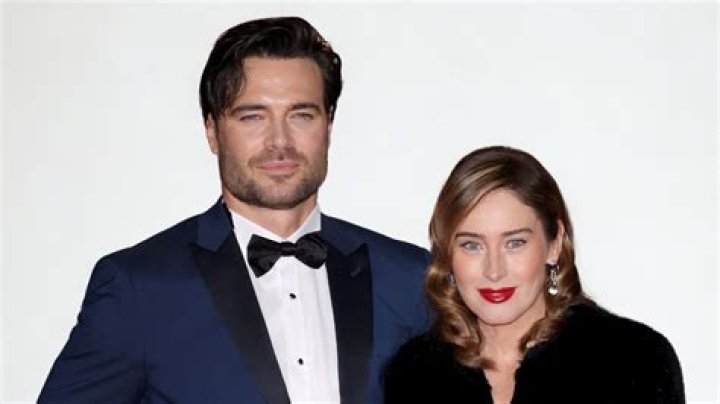 Is Giulio Berruti Married? - Relationship Status Unveiled